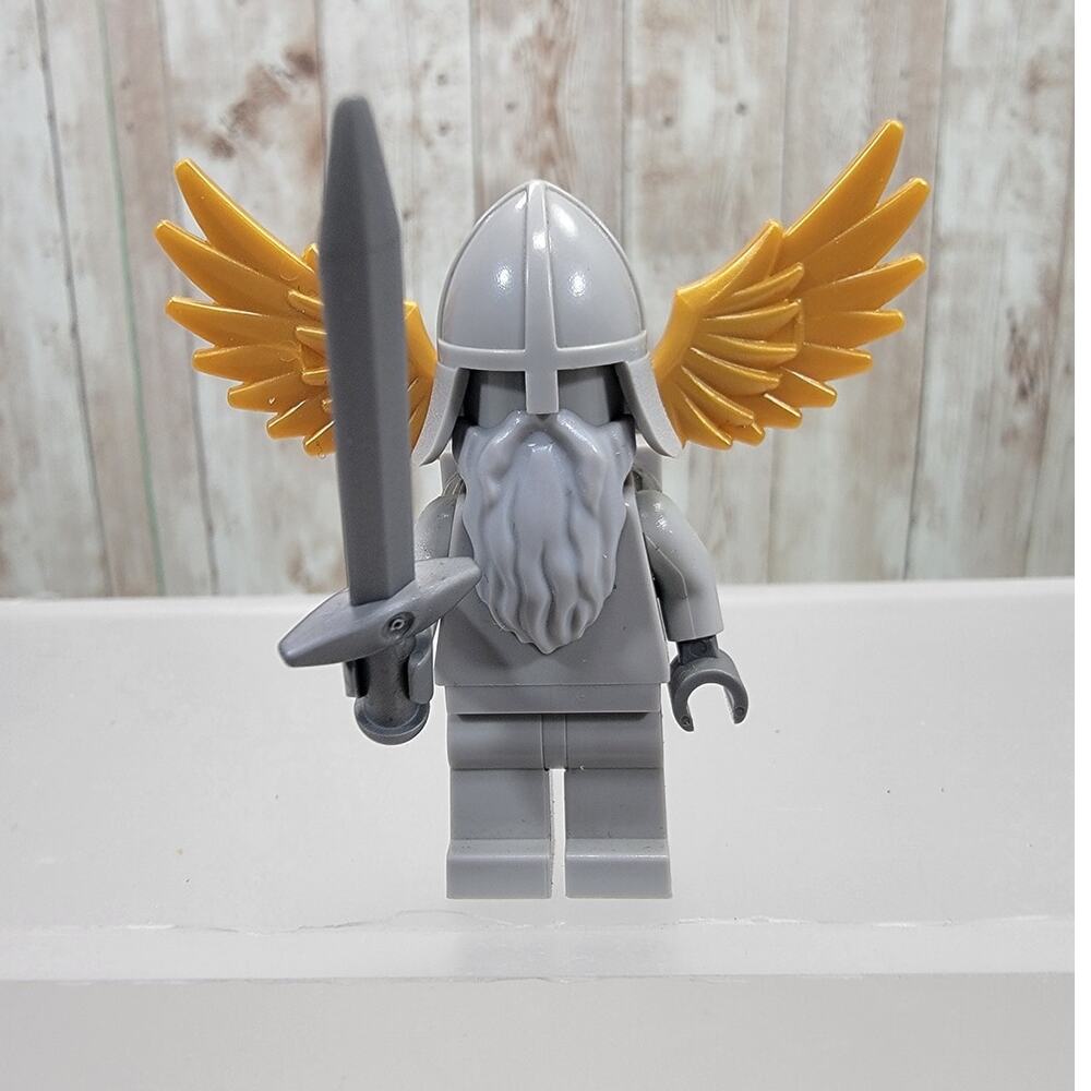LEGO Creator: Minifig Statue From Fountain Set (40221)